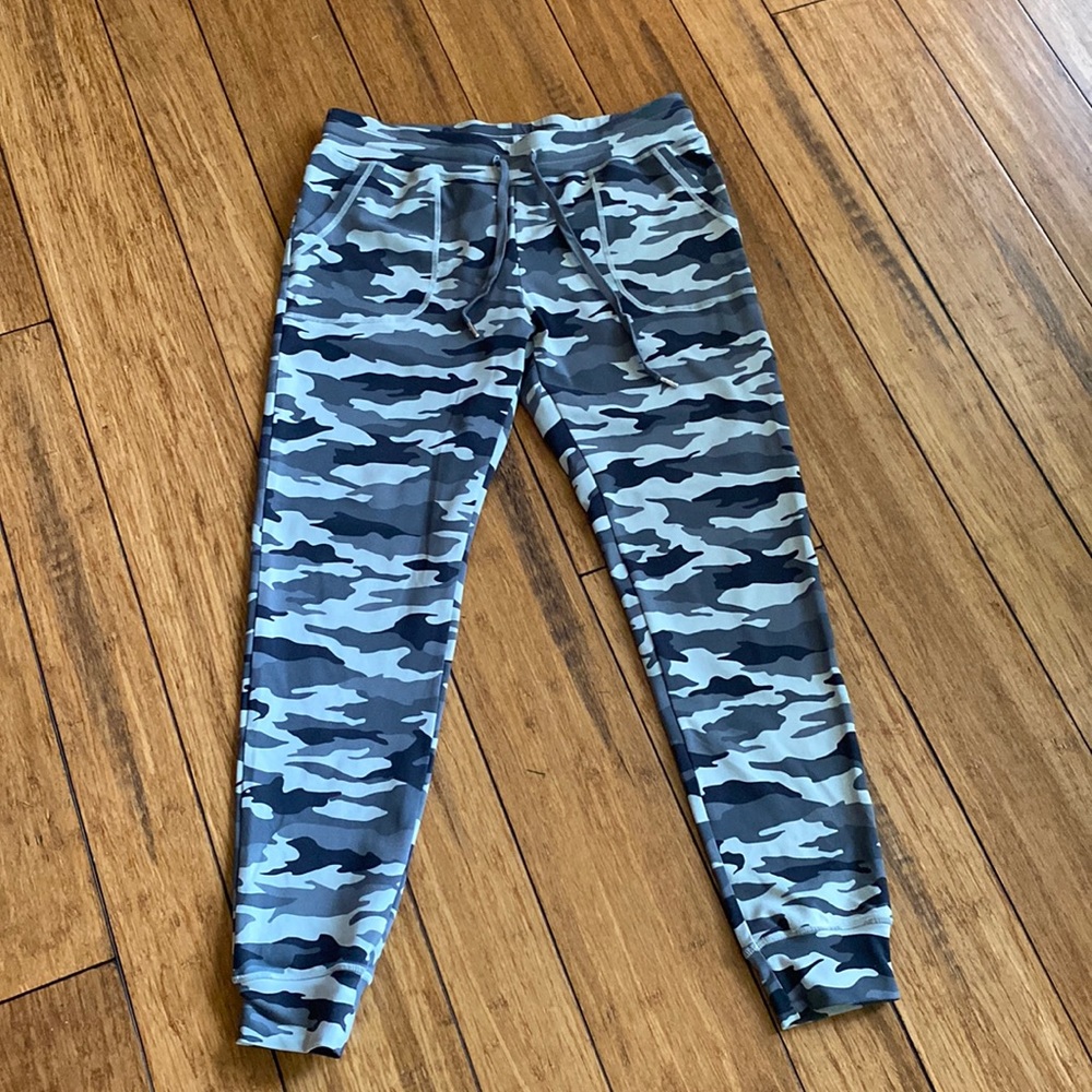 Zyia joggers